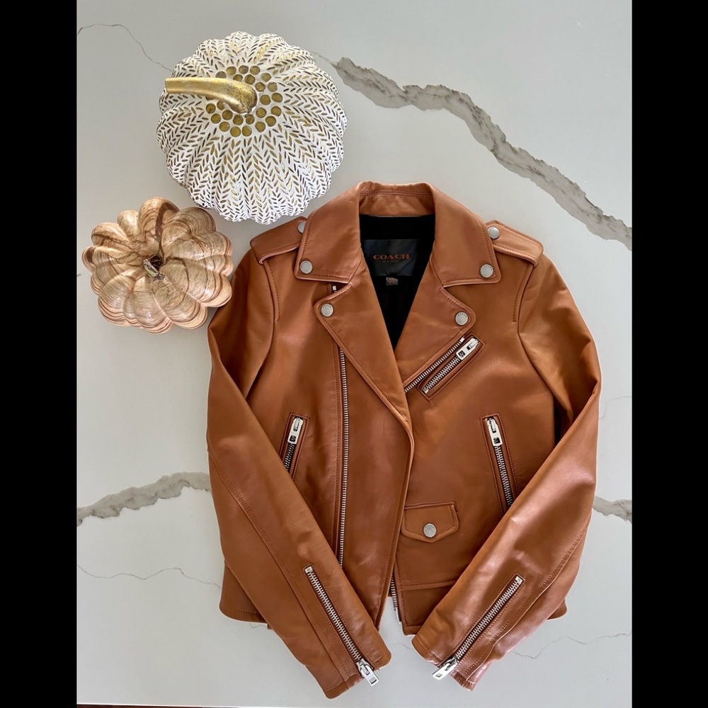 Like New Coach Genuine Lamb Leather Moto Biker Jacket size 0